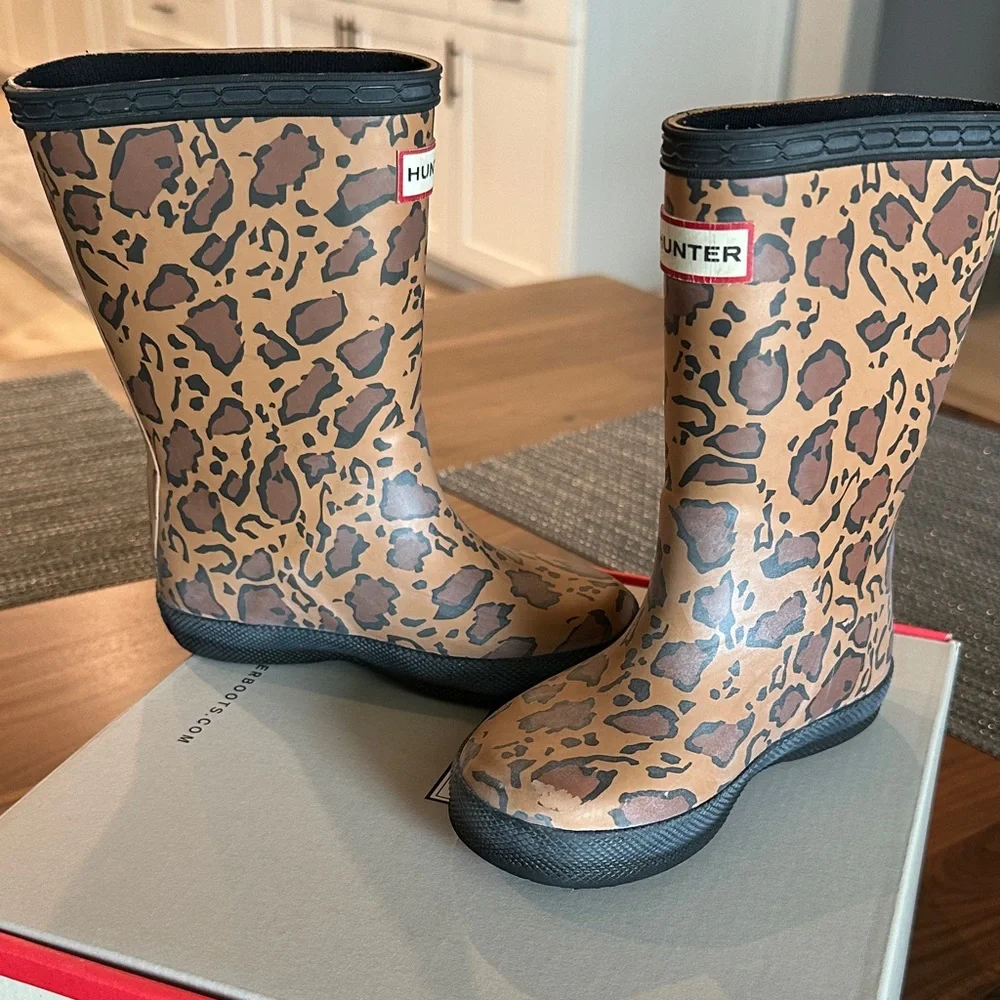 Hunter Tan and Black Leopard Pattern Boots